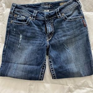 Silver Suki Surplus Capri